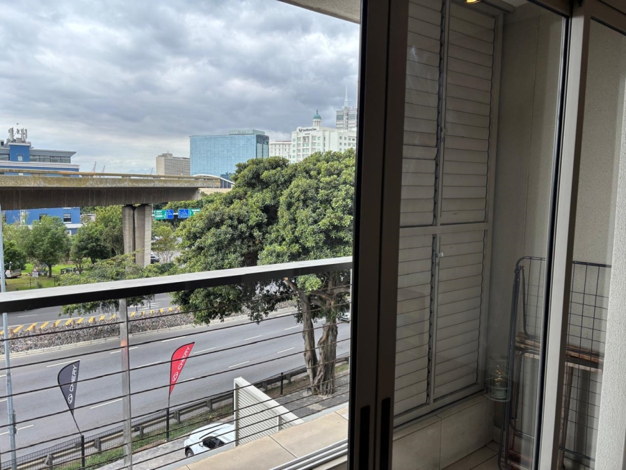 To Let 1 Bedroom Property for Rent in De Waterkant Western Cape